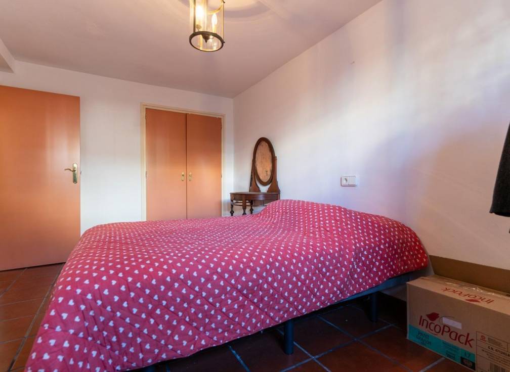 Segunda mano - Chalet - Torrevieja - La Mata