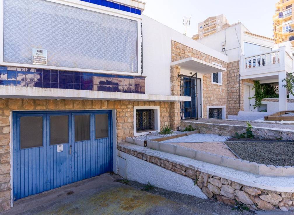 Segunda mano - Chalet - Torrevieja - La Mata