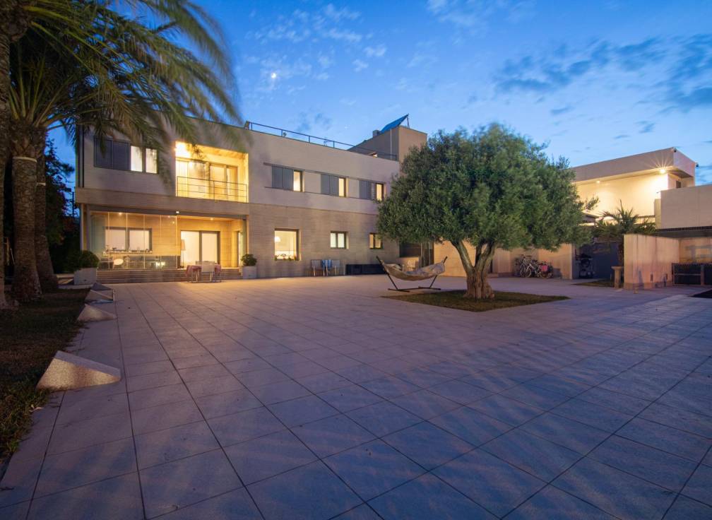 Segunda mano - Chalet - Valverde (Alicante) - Valverde