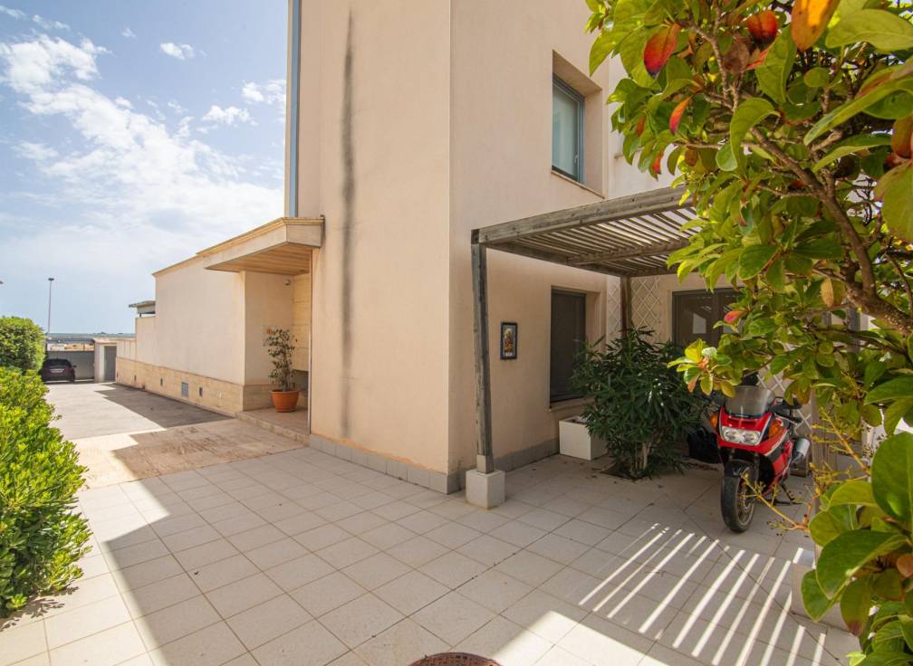 Segunda mano - Chalet - Valverde (Alicante) - Valverde