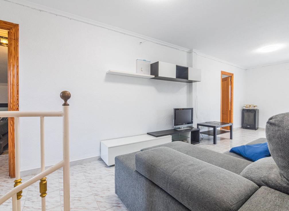 Segunda mano - Chalet - Valverde (Alicante) - Valverde