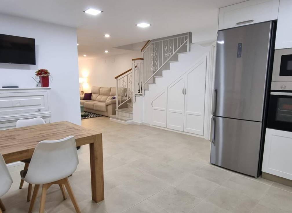 Segunda mano - Duplex - Elche - Raval - Puertas Coloradas