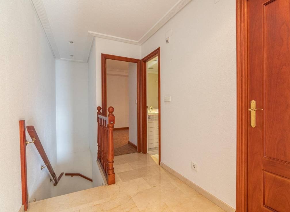 Segunda mano - Duplex - Elche - Raval - Puertas Coloradas