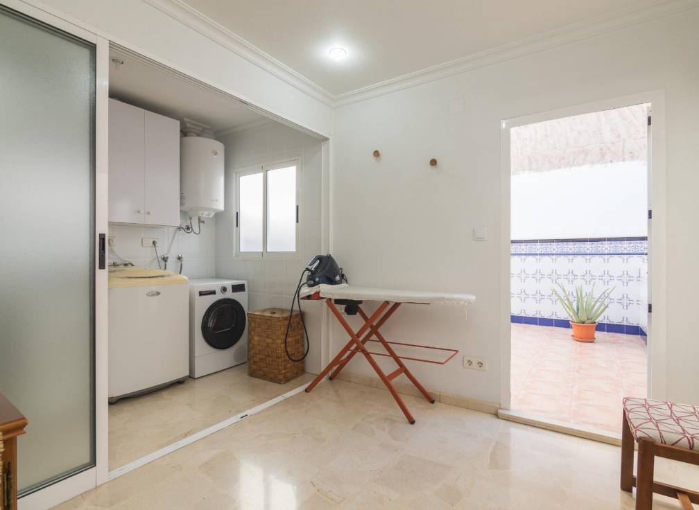 Segunda mano -  - Elche - Los Magros-Casablanca