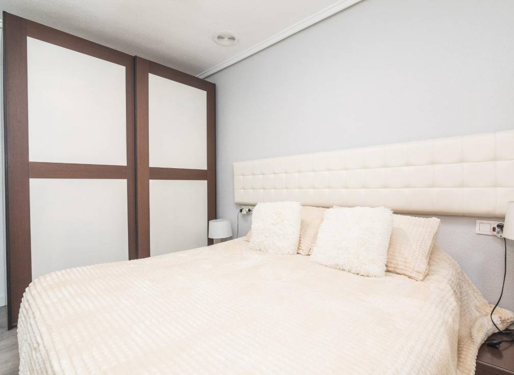 Segunda mano - Entresuelo - Elche - Corazon de Jesus