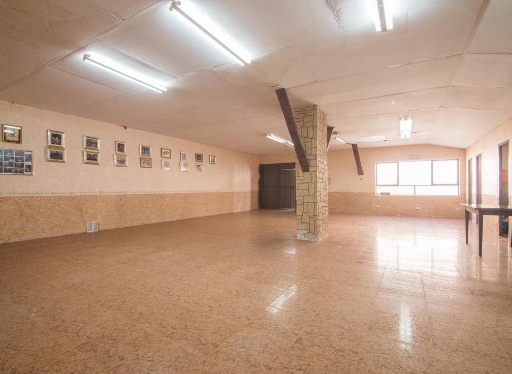 Segunda mano - Local comercial - Algueña