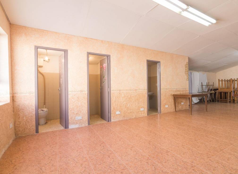 Segunda mano - Local comercial - Algueña