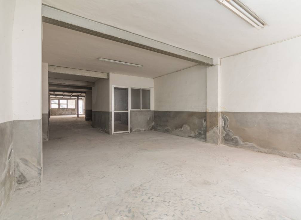 Segunda mano - Local comercial - Elche - Carrus