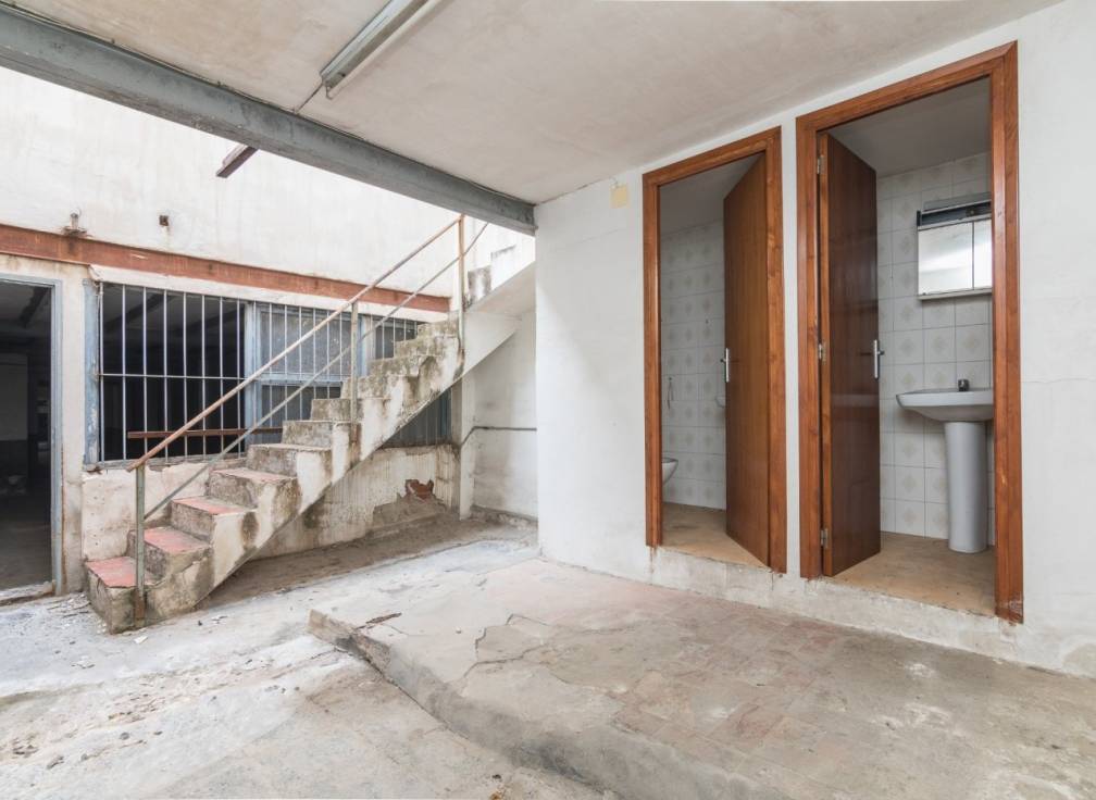 Segunda mano - Local comercial - Elche - Carrus