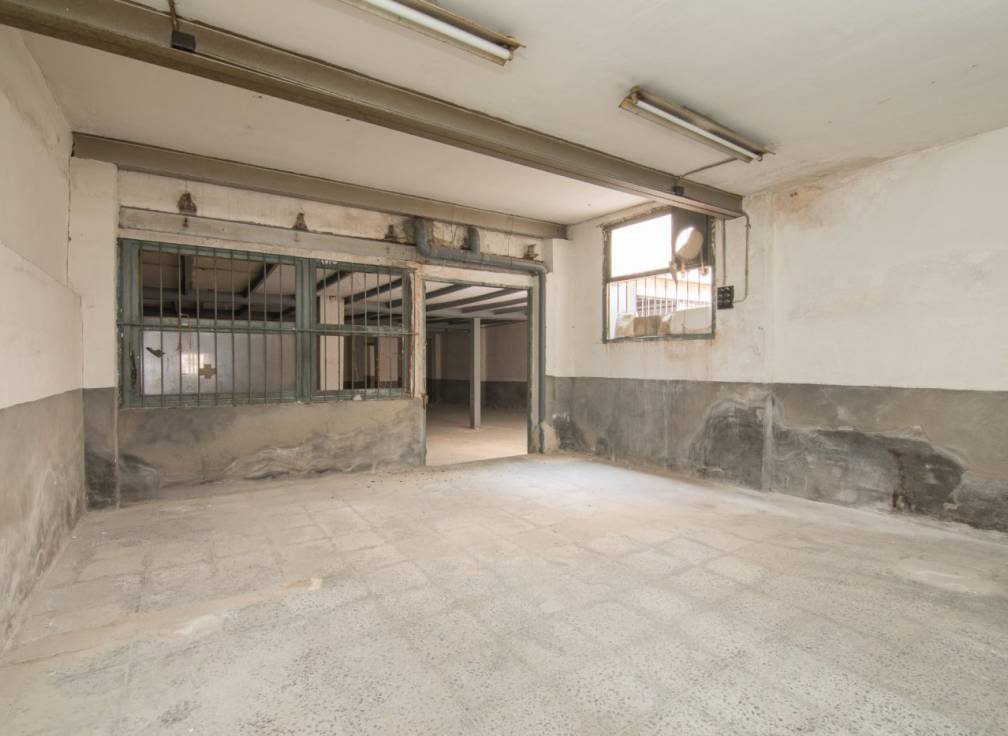 Segunda mano - Local comercial - Elche - Carrus