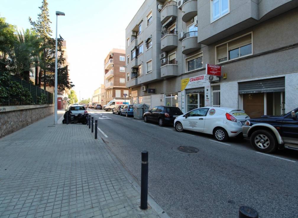 Segunda mano - Local comercial - Elche - Carrus