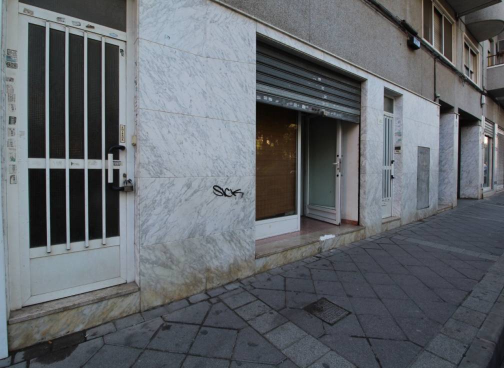 Segunda mano - Local comercial - Elche - Carrus