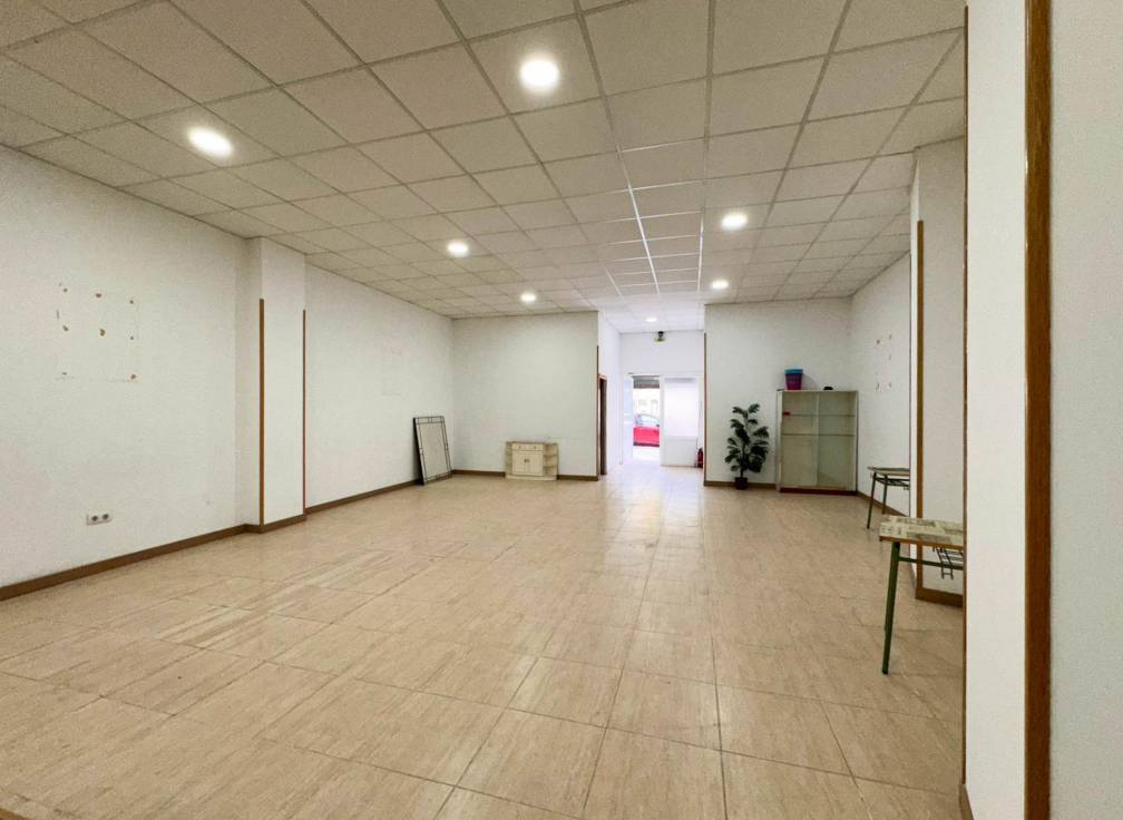 Segunda mano - Local comercial - Elche - Centro