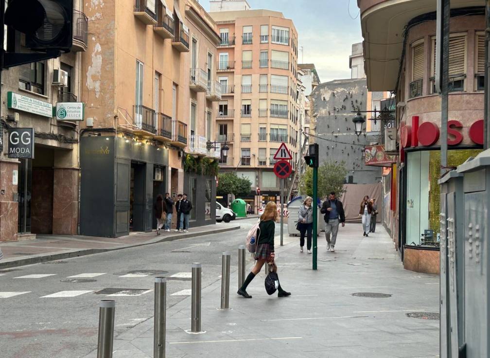 Segunda mano - Local comercial - Elche - Centro