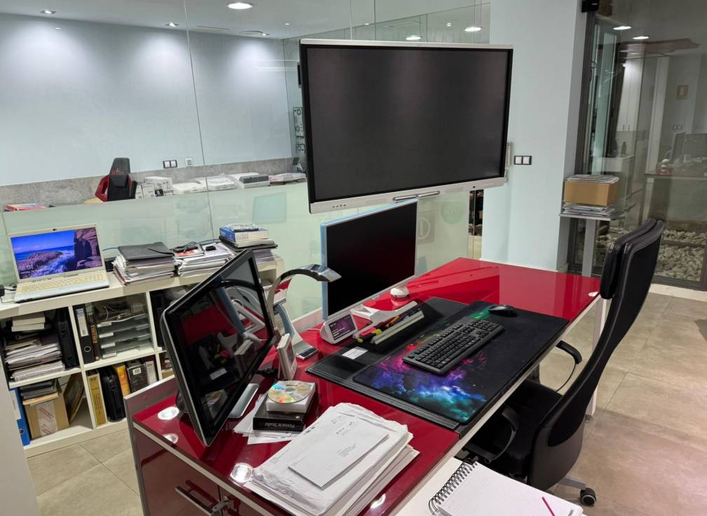 Segunda mano - Local comercial - Elche - Centro