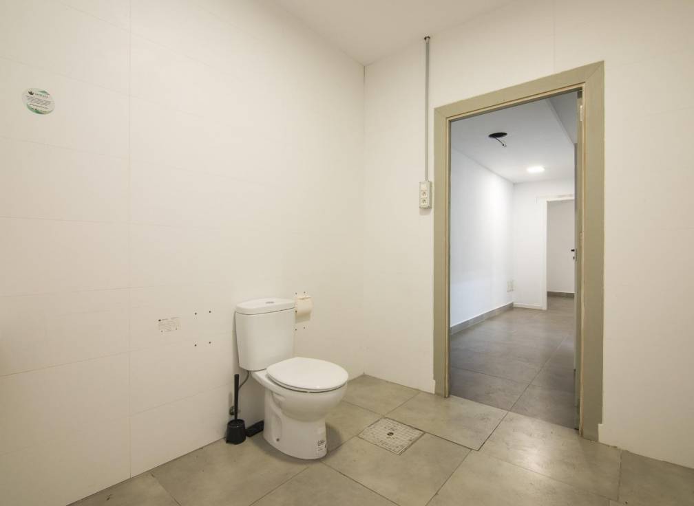 Segunda mano - Local comercial - Elche - Centro