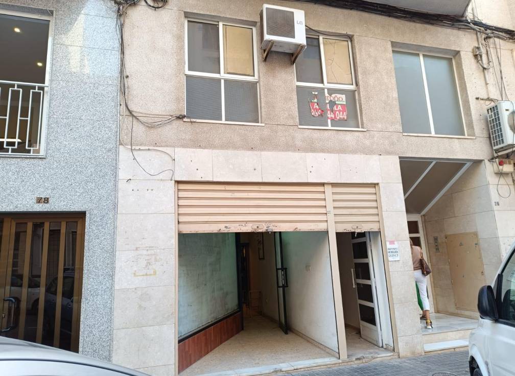 Segunda mano - Local comercial - Elche - Corazon de Jesus
