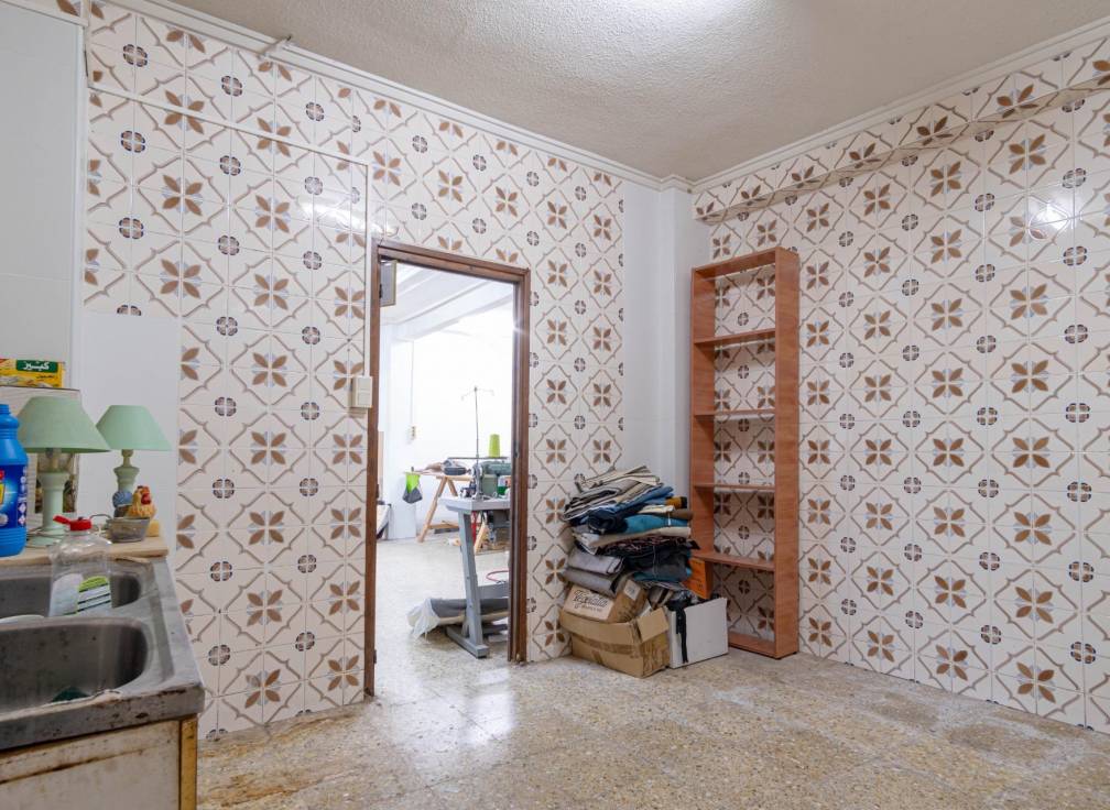 Segunda mano - Local comercial - Elche - Los Magros-Casablanca