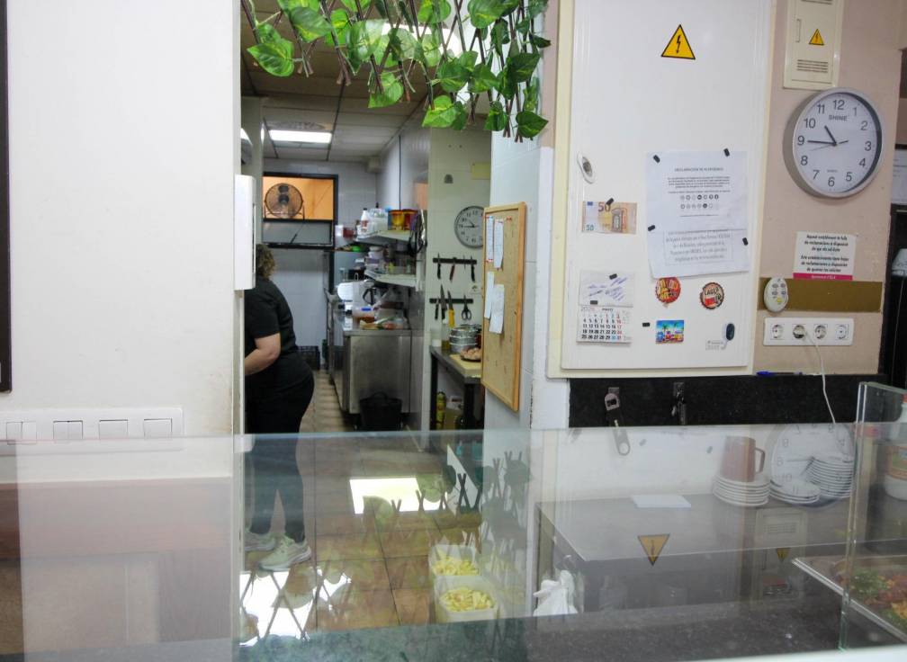 Segunda mano - Local comercial - Elche - Plaza Barcelona
