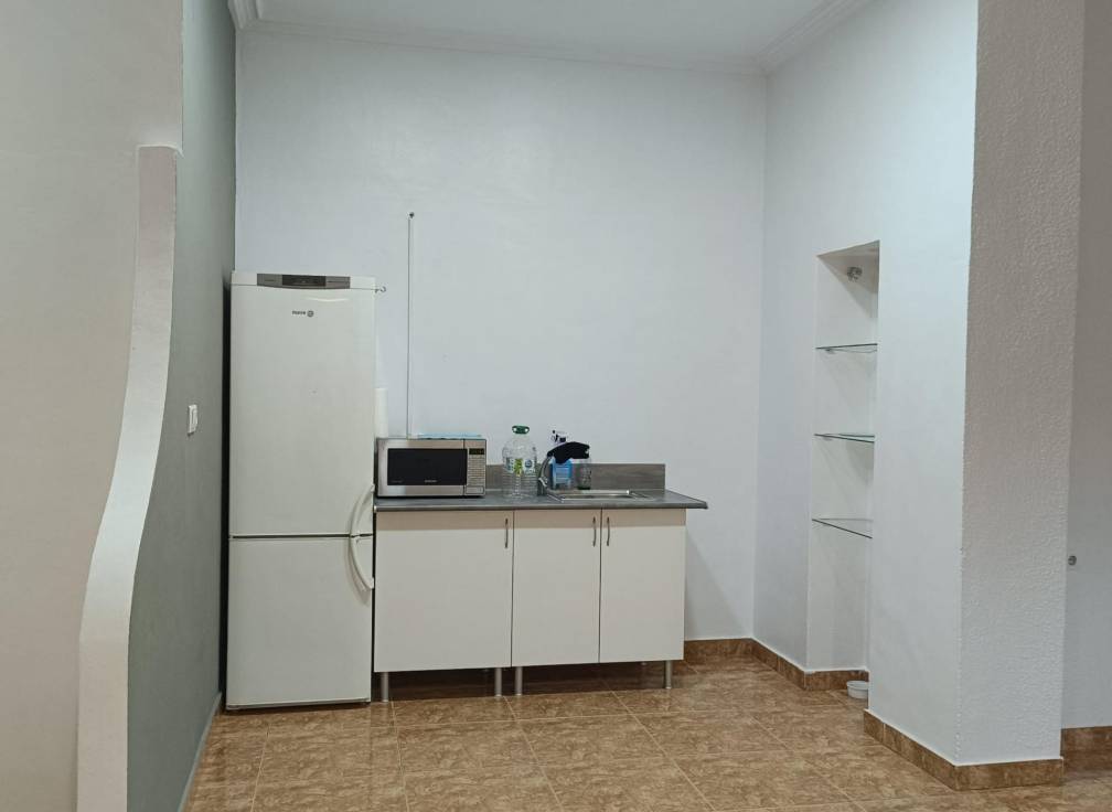 Segunda mano - Local comercial - Elche - Plaza Madrid