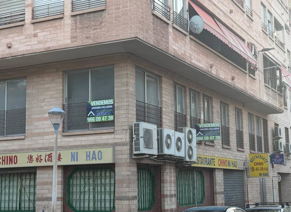 Segunda mano - Local comercial - Elche - Plaza Madrid