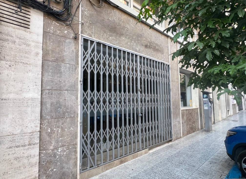 Segunda mano - Local comercial - Elche - Pont Nou-Corazón de Jesús