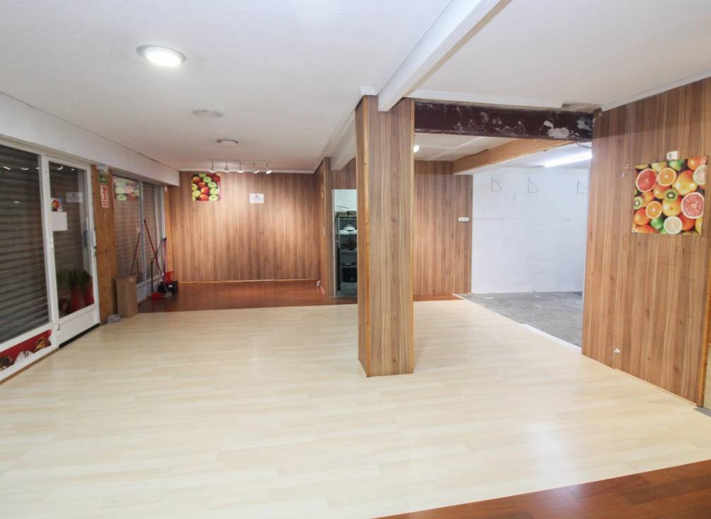 Segunda mano - Local comercial - Elche - Sector Quinto