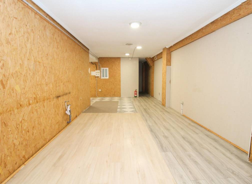 Segunda mano - Local comercial - Elche - Sector Quinto