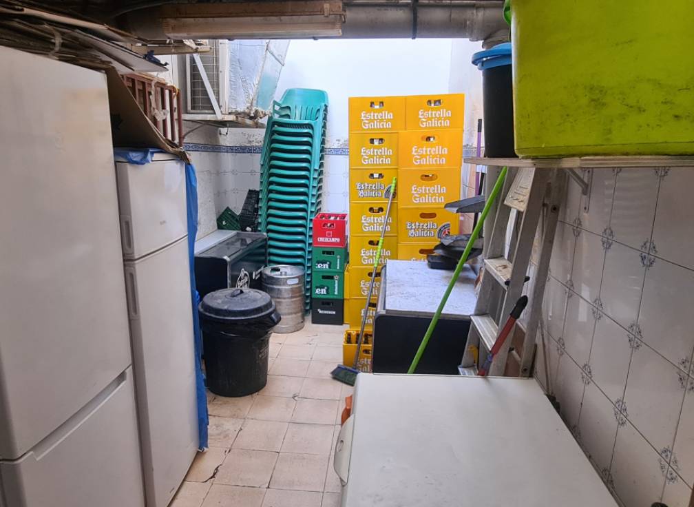 Segunda mano - Local comercial - Novelda - Comunidad valenciana