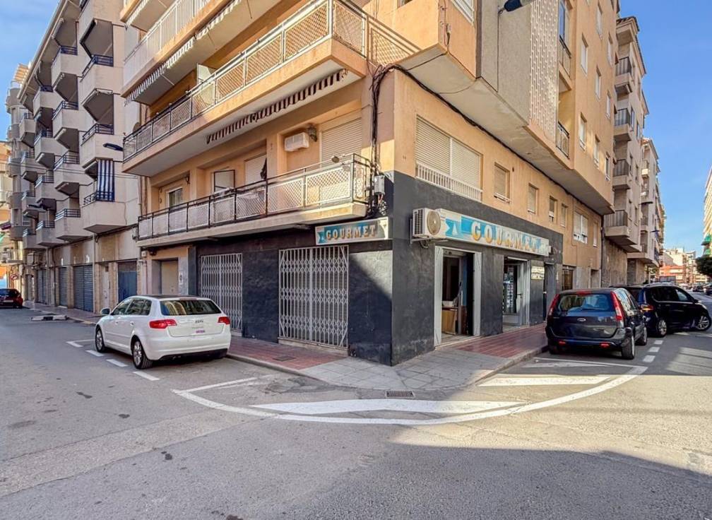 Segunda mano - Local comercial - Santa Pola - Playa Levante