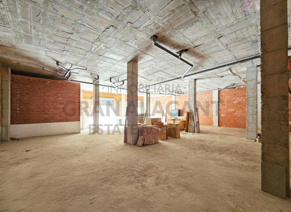 Segunda mano - Local comercial - Torrellano - Centro