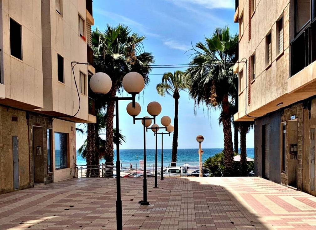 Segunda mano - Negocio - Santa Pola - Playa Levante