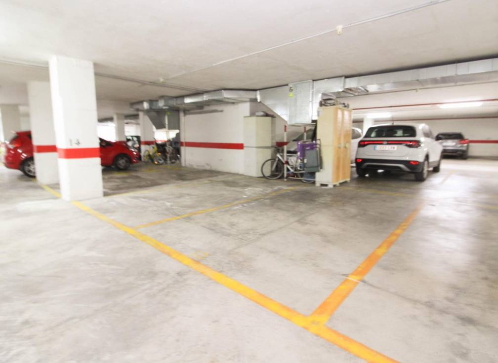 Segunda mano - Parking - Elche - Campo de Fútbol