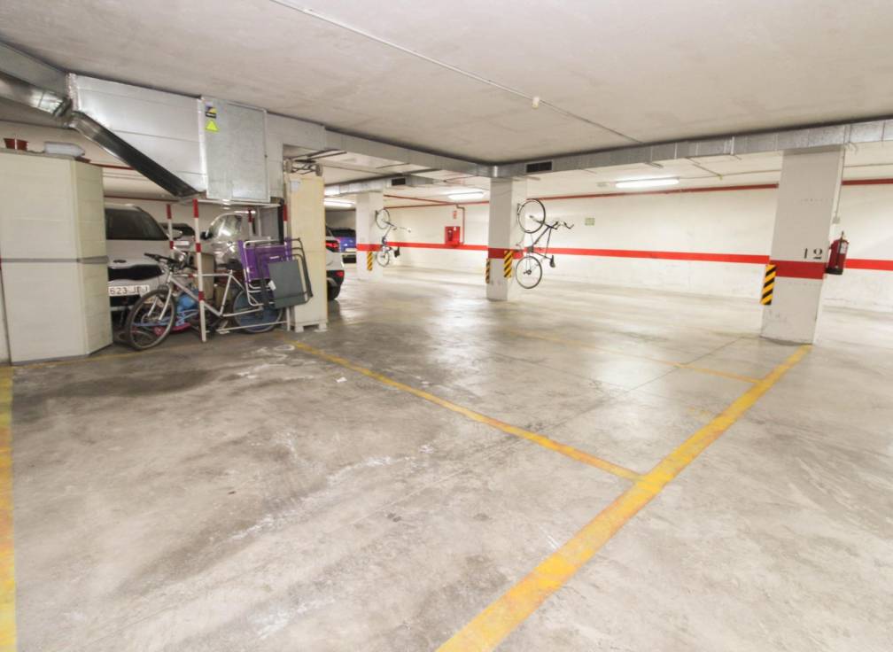 Segunda mano - Parking - Elche - Campo de Fútbol
