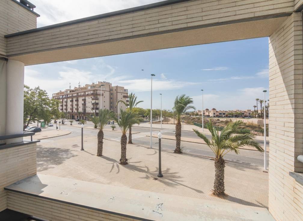 Segunda mano - Piso - Elche - Campo de Fútbol