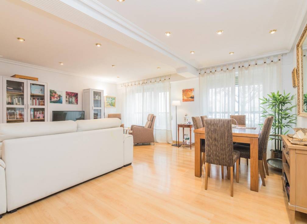 Segunda mano - Piso - Elche - Centro