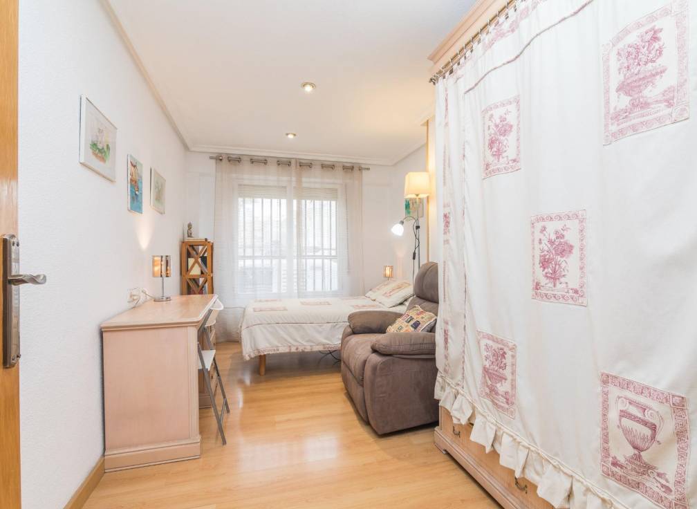 Segunda mano - Piso - Elche - Centro