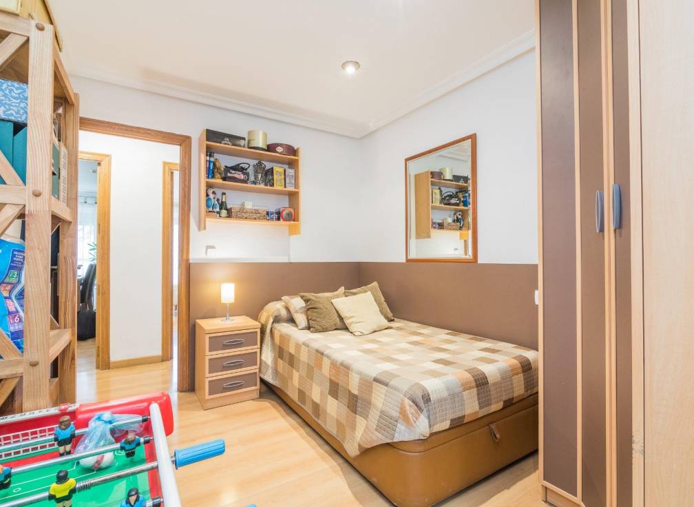 Segunda mano - Piso - Elche - Centro