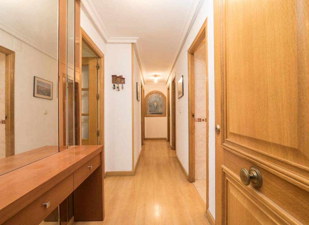 Segunda mano - Piso - Elche - Centro