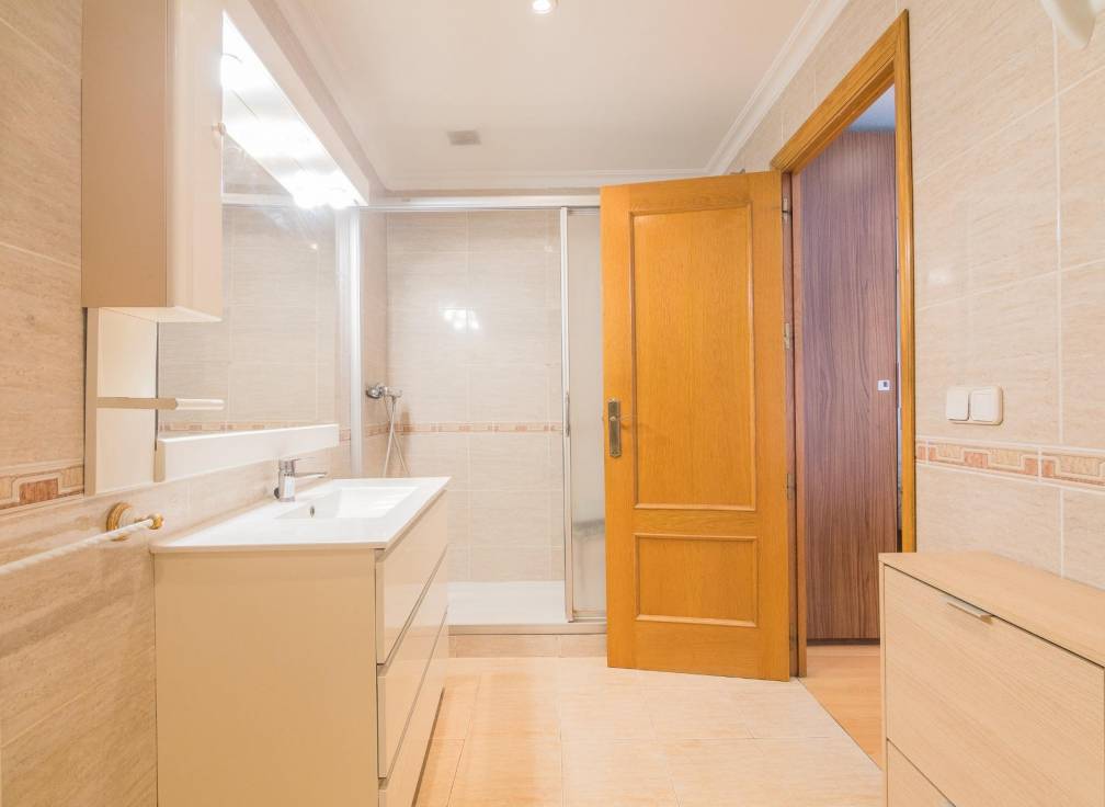 Segunda mano - Piso - Elche - Centro