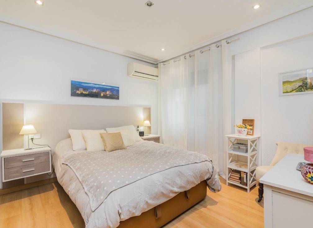 Segunda mano - Piso - Elche - Centro