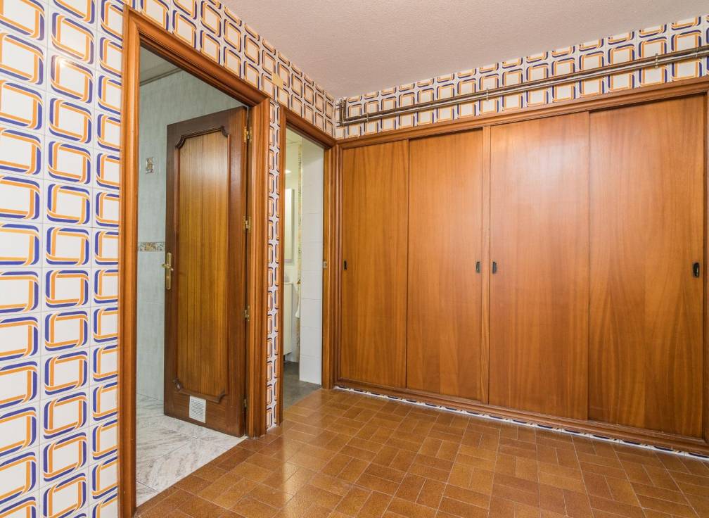 Segunda mano - Piso - Elche - Centro