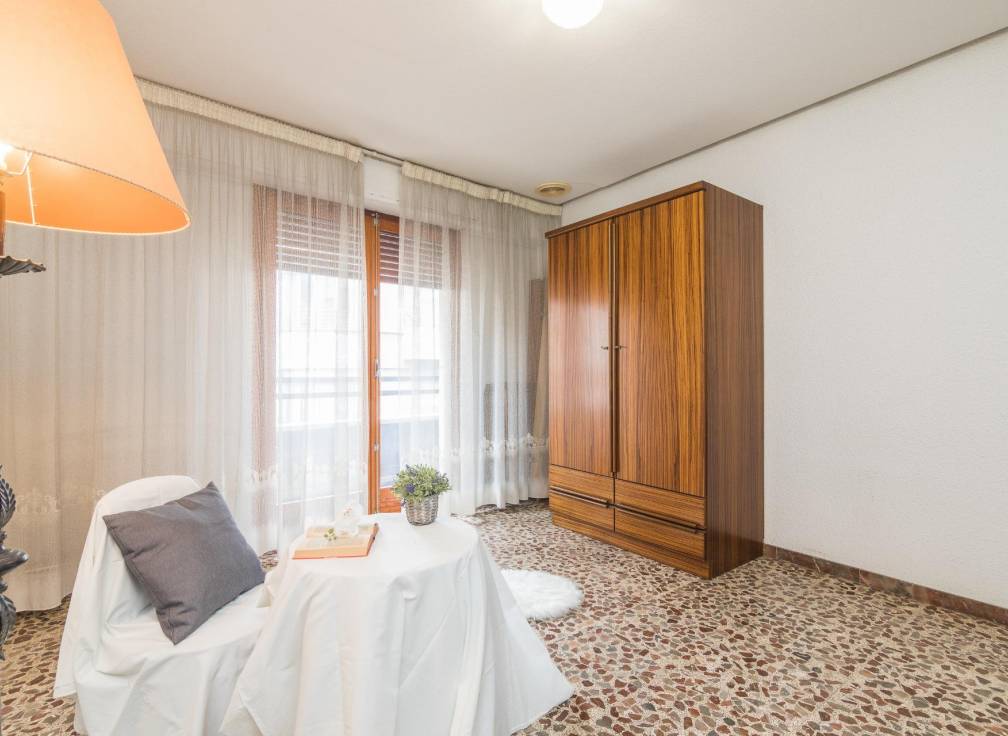 Segunda mano - Piso - Elche - Centro