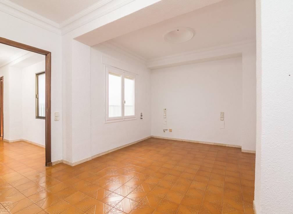 Segunda mano - Piso - Elche - Centro