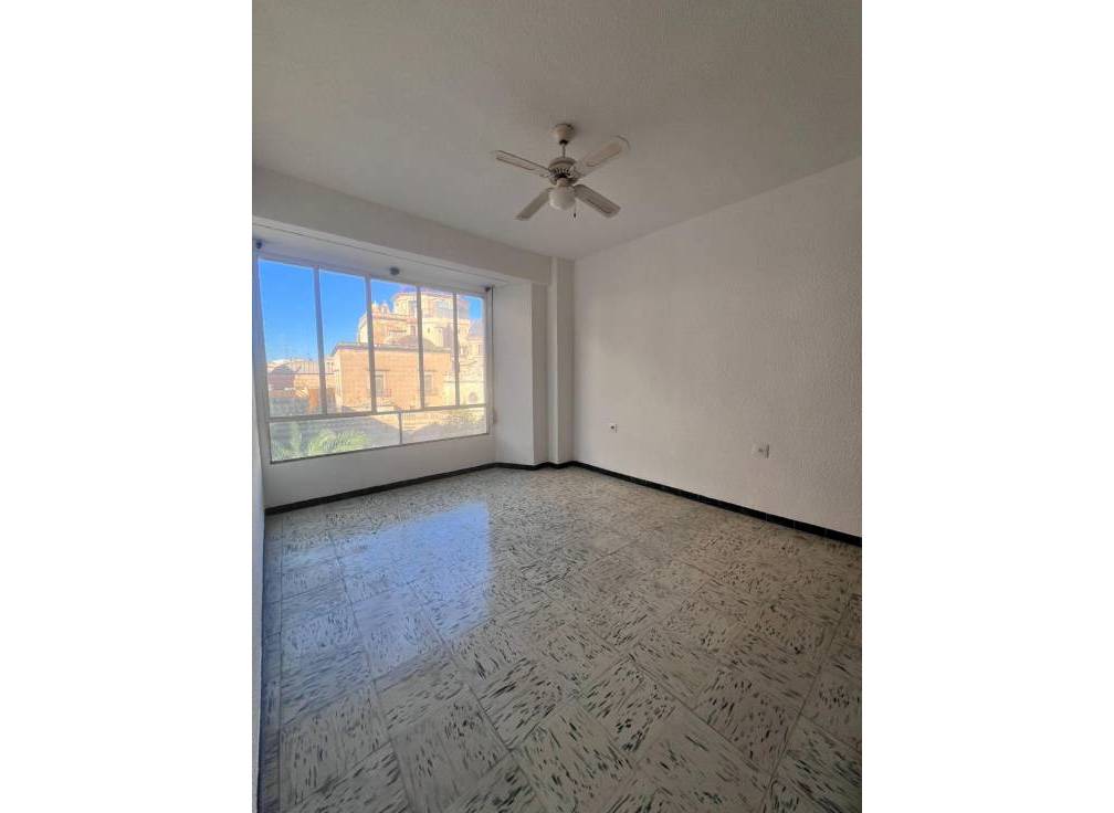 Segunda mano - Piso - Elche - Centro