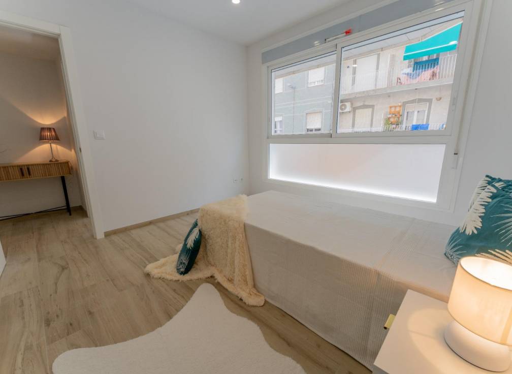 Segunda mano - Piso - Elche - Centro