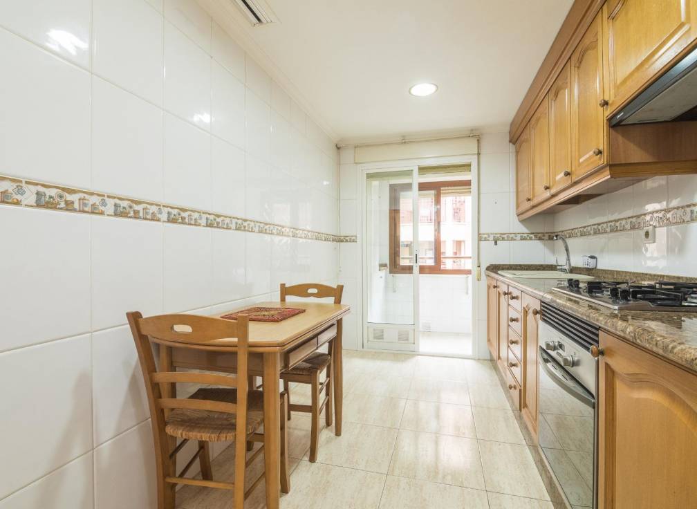 Segunda mano - Piso - Elche - Centro