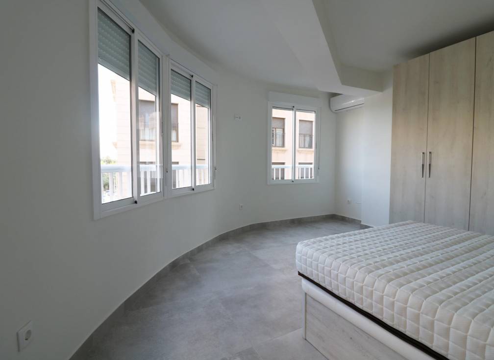 Segunda mano - Piso - Elche - Centro