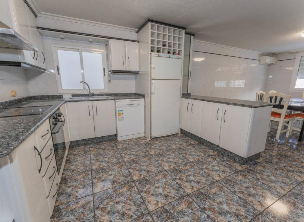 Segunda mano - Piso - Elche - Centro