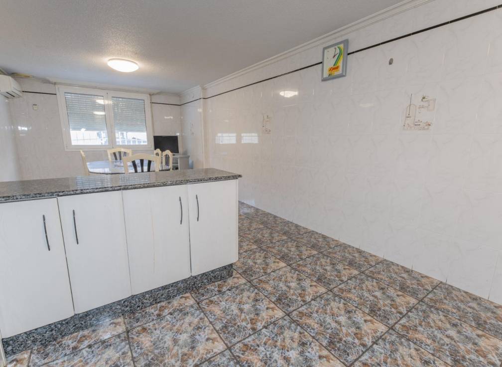 Segunda mano - Piso - Elche - Centro